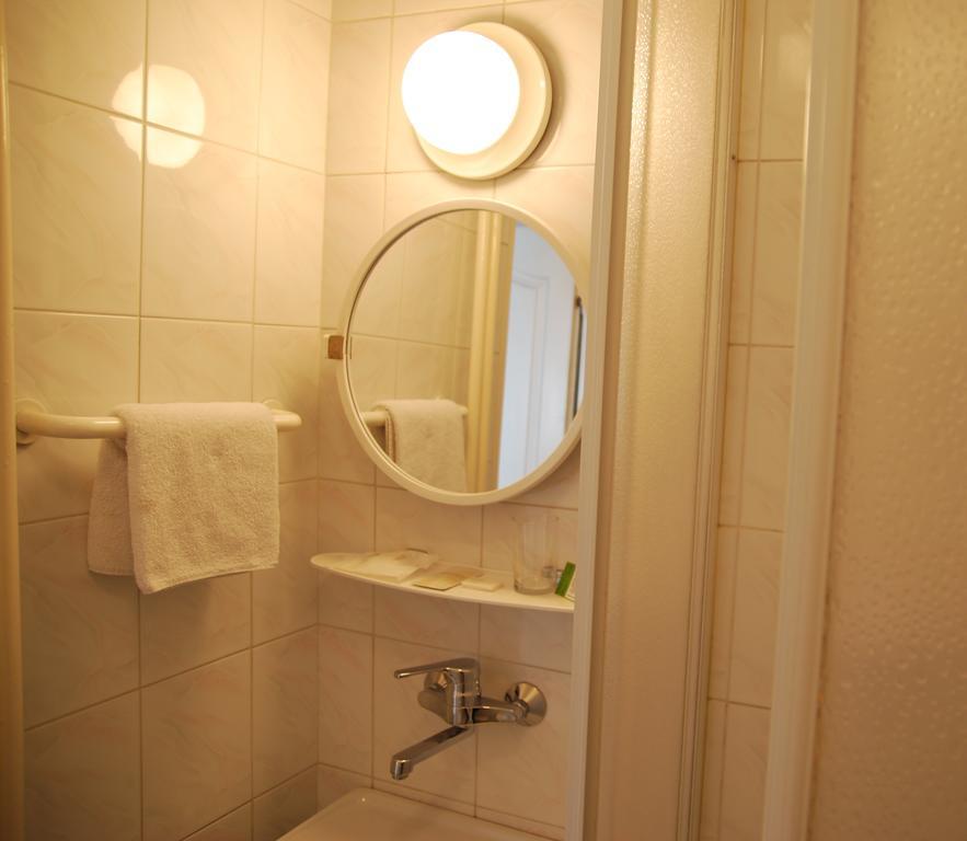 Hotel Swiatowit Лодзь Номер фото